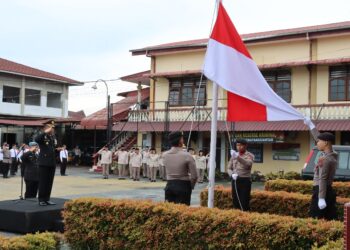 Kapolres Pematang Siantar Pimpin Upacara Peringatan Hari Pahlawan Ke 78 Tahun 2023