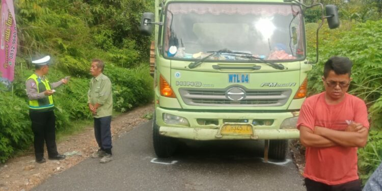 PT. TPL Turut Berdukacita atas Kecelakaan Truk yang Merenggut Nyawa PT. TPL Turut Berdukacita atas Kecelakaan Truk yang Merenggut Nyawa