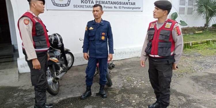 Sat Samapta Polres Pematang Siantar Laksanakan Patroli Dialogis Ke Kantor KPU dan Bawaslu