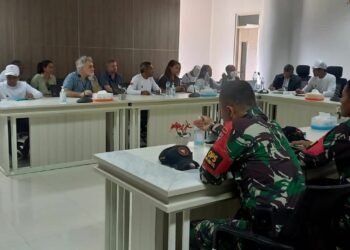 Badan Informasi Geopasial Kunkungi Mako Satgas Pamtas RI RDTL Sektor Barat Yonkav 6/Naga Karimata