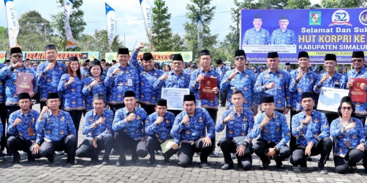 30 PNS Terima Penghargaan pada HUT Korpri Ke-52 di Simalungun 