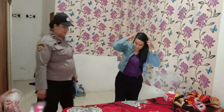 Gerebek Kampung Narkoba , Polres Pematang Siantar Grebek Kos-kosan Gerebek Kampung Narkoba , Polres Pematang Siantar Grebek Kos-kosan