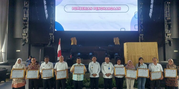Taput kembali Raih Penghargaan atas Praktek Baik Audit Kasus Stunting
