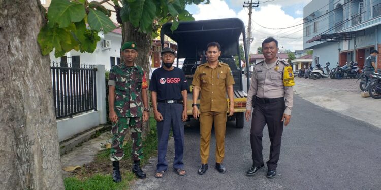 Patroli Tiga Pilar, Polsek Siantar Selatan Sampaikan Pesan Kamtibmas Jelang Pemilu 2024
