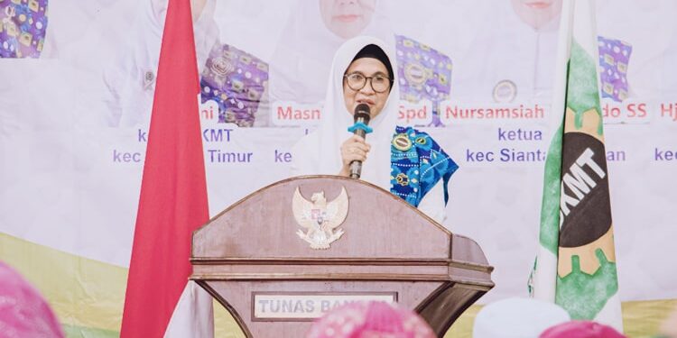 Pengurus BKMT 5 Kecamatan di Pematang Siantar Dilantik Wali Kota, Siap Wujudkan Visi Kota Maju Pelantikan Pengurus BKMT Pematang Siantar menandai era baru pembangunan kota, dengan fokus pada sinergi, inovasi, dan pemberdayaan kaum ibu.