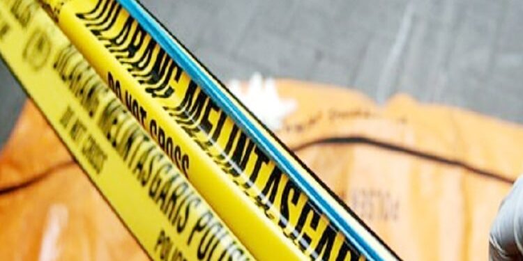 Siswi SMK Deli Serdang Meninggal Diduga Dirudapaksa: Rambut Basah, Mulut dan Hidung Keluar Busa Siswi SMK di Deli Serdang meninggal setelah dugaan pemerkosaan dan pemberian minuman keras oleh teman laki-laki yang baru dikenalnya.