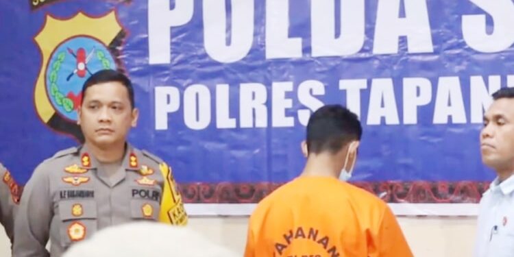 Polisi Ungkap Fakta dan Pengakuan Hendri Cahaya Putra, Tersangka Kasus Predator Anak di Sorkam Polisi Tapanuli Tengah mengungkap fakta kasus eksploitasi seksual puluhan anak Sorkam, tersangka Hendri Cahaya Putra mengaku bersalah.