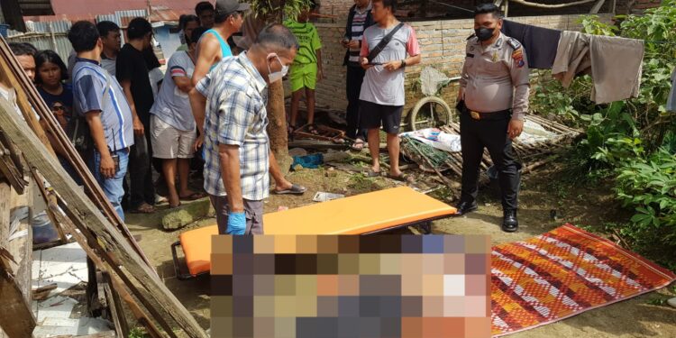 Hendri Sihombing Tewas di Samping Rumah