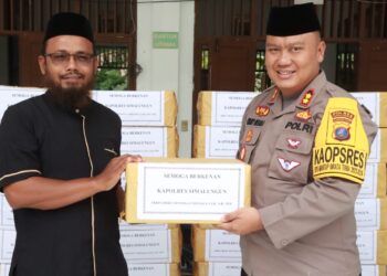 Polres Simalungun Gelar Silaturahmi dan Salurkan Paket Sembako ke Pesantren Al Baroqah