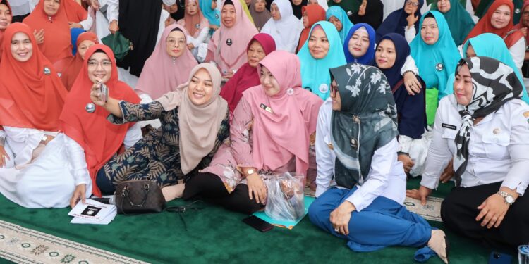 Wali Kota Pematangsiantar Hadiri Pengajian Akbar MTS Kecamatan Siantar Barat