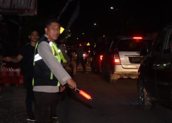 Polres Siantar Berlakukan One Way Di Sepanjang Jalan Gereja Sampai Jalan Parapat Antisipasi Kemacetan