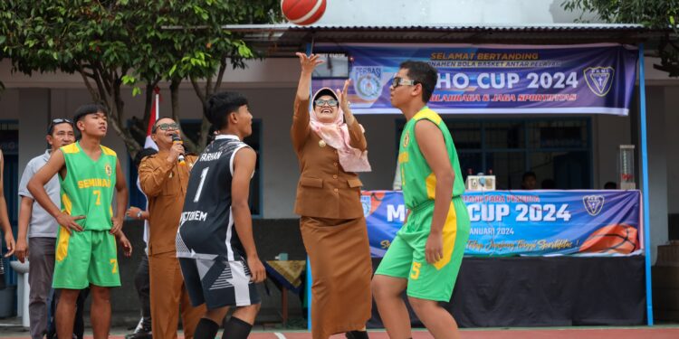 Wali Kota Pematang Siantar Buka Turnamen Basket Ball Methodist Cup VI Tahun 2024