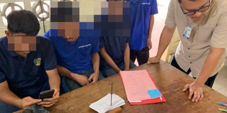 Berkas Lengkap, Sat Narkoba Polres Pematang Siantar Serahkan 4 Tersangka dan BB ke JPU Berkas Lengkap, Sat Narkoba Polres Pematang Siantar Serahkan 4 Tersangka dan BB ke JPU
