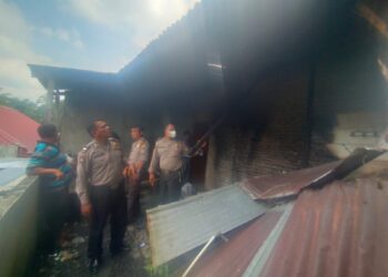 Rumah Wilson Simanjuntak Terbakar