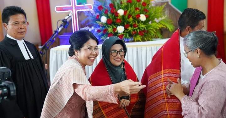 Wali Kota Siantar Hadiri Perayaan Syukuran Awal Tahun sekaligus Orientasi Pelayanan Tahun 2024 Tahun Oikumene Inklusif di HKBP Resort Martoba