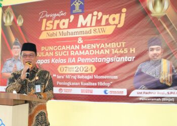 Kalapas Kelas IIA Pematangsiantar Kanwil Kemenkumham Sumut  Adakan Peringatan Isra Miraj 1445 H bersama dengan WBP   