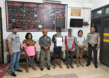 Pencurian  HP dan Pagar Besi Diselesaikan di Polsek Siantar