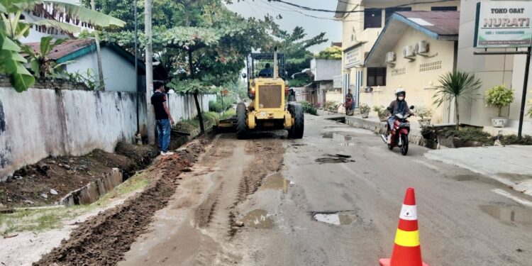 Pemkab Simalungun Lakukan Penataan Kota Perdagangan Pemkab Simalungun Lakukan Penataan Kota Perdagangan