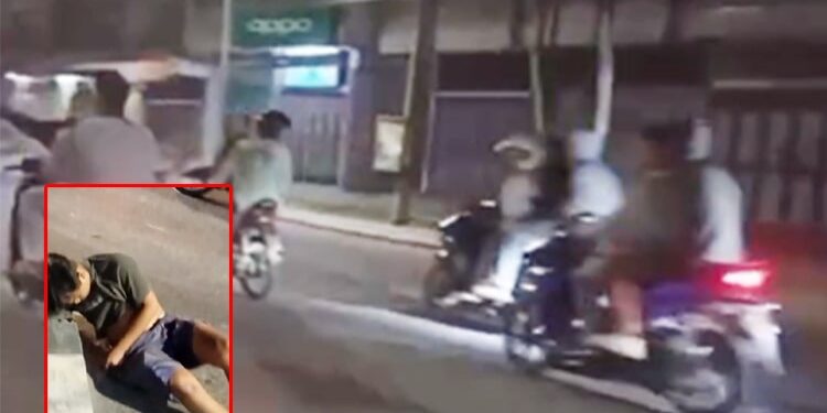 Video Geng Motor Konvoi Hayunkan Senjata Tajam di Siantar Viral Hingga Seorang Pemuda Babak Belur Pematangsiantar, sebuah kota yang dikenal damai di Sumatera Utara, mendadak dikejutkan oleh aksi brutal geng motor yang mengadakan konvoi.