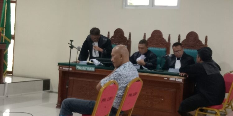 Pembacaan Pledoi, Terungkap Godol Bukan Pemilik Senpi Dan Kopda Mirwansyah Adalah Kepemilikan Senjata Api Pembacaan Pledoi, Terungkap Godol Bukan Pemilik Senpi Dan Kopda Mirwansyah Adalah Kepemilikan Senjata Api