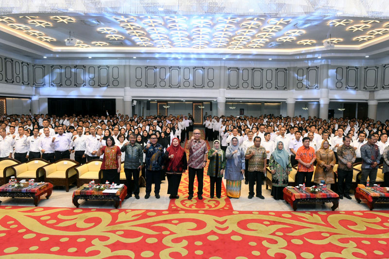 2271 PPPK Pemprov Sumut Terima SK Pengangkatan dan Tandatangani Perjanjian Kerja 2271 PPPK Pemprov Sumut Terima SK Pengangkatan dan Tandatangani Perjanjian Kerja