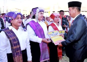 Bupati Simalungun Serakan SK dan Lantik 930 PPPK Gelombang Kedua Tahun 2024