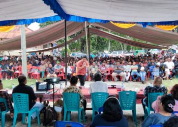 Dari Halaman Rumah Kepala Nagari Harian Tuan Katiri Lumbanraja-boru Gultom Semangat Tim Energi Baru Onanrunggu Membara, Ingin Tinggalkan Harapan Kosong