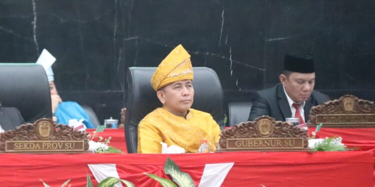 Pj Gubernur Sumut Agus Fatoni Hadiri Sidang Paripurna Dengarkan Pidato Kenegaraan dari Presiden Joko Widodo