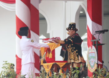 Pimpin Upacara HUT RI ke-79 di Sumut, Pj Gubernur Agus Fatoni Ajak Masyarakat Berpatisipasi dalam Gerakan Serentak Membangun Daerah