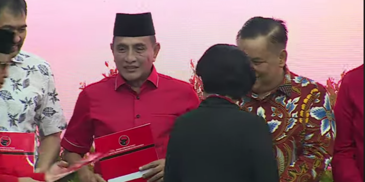 DPP PDIP Resmi Serahkan Dukungan Untuk Edy Rahmayadi Di Pilkada Sumut