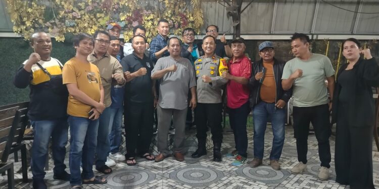Kapolsek Belawan Dan Kapolsek Labuhan Hadiri HUT Ke 56 Ketua STM Jurnalis Medan Utara