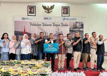 PT Pelindo Regional 1 Belawan Salurkan 300 Paket Sembako dalam Program Pelindo Berbagi Ramadhan 2025