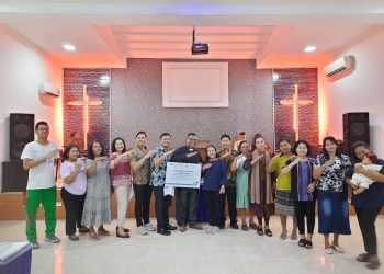 Pelindo Regional 1 dan Pelindo Group Wilayah Medan Serahkan Bakti Sosial Paskah 2025