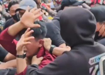 Tindakan Represif Polisi dalam Aksi Mahasiswa di Depan DPRD Sumatera Utara. Sekretaris IMM Sumut : Kekerasan dan Pelanggaran HAM