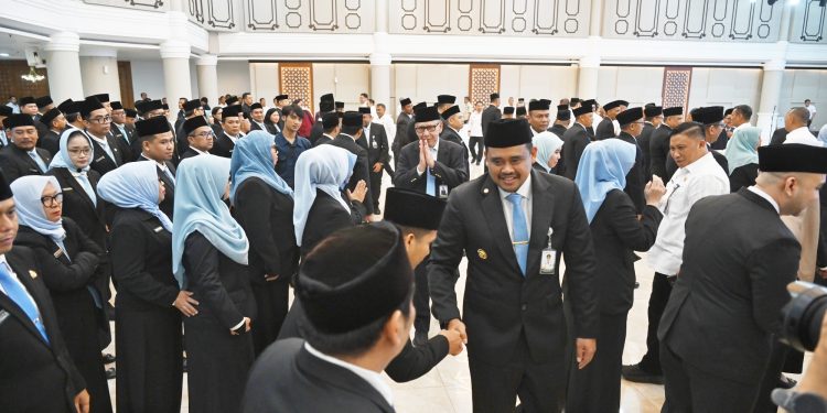Aneh Bin Ajaib Pelantikan Ala Bobby Nasution, Pejabat Pemprov Sumut Dilantik Tanpa Tahu Jabatan