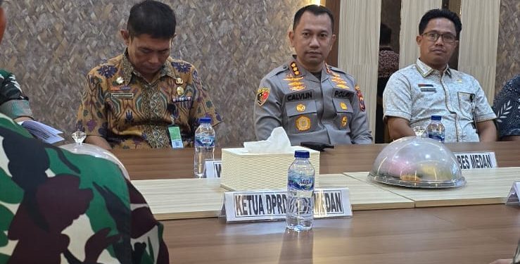 Kapolrestabes Medan dan Wa Aster KASAD Sinergi Dukung TMMD ke-126 Kodim 0201/Medan, Perkuat Kamtibmas Kota