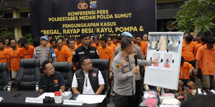 Terungkap! 147 Tersangka Begal, Rayap Besi, dan Geng Motor Ditangkap Polrestabes Medan Terungkap! 147 Tersangka Begal, Rayap Besi, dan Geng Motor Ditangkap Polrestabes Medan