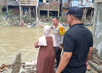 Aksi Cepat Kapolrestabes Medan Sambangi Rumah Warga Terdampak Banjir