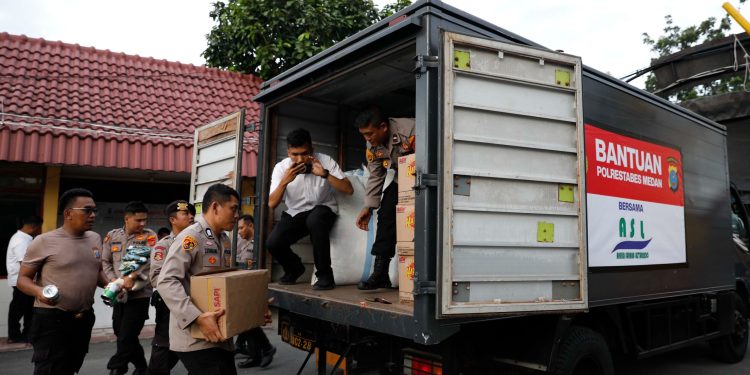 Kedua Kalinya Salurkan Bantuan, Polrestabes Medan Bantu Pemulihan Pascabencana
