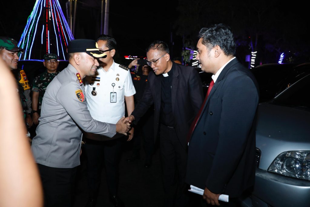 Amankan Ibadah Natal, Jean Calvijn Pimpin Patroli Skala Besar di Kota Medan