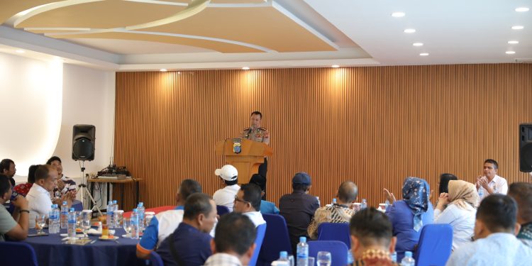 Kapolrestabes Medan Perkuat Sinergi dengan Serikat Buruh, Ajak Orang Tua Bersama Jaga Anak dari Bahaya Narkoba Kapolrestabes Medan Perkuat Sinergi dengan Serikat Buruh, Ajak Orang Tua Bersama Jaga Anak dari Bahaya Narkoba