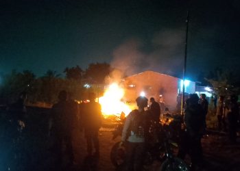 Kembali Sasar Jermal, Polrestabes Medan Robohkan dan Bakar Barak Diduga Sarang Narkoba