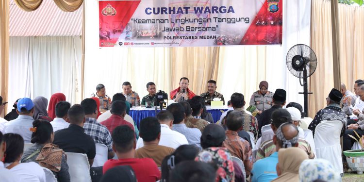 Dekatkan Pelayanan, Kapolrestabes Medan Gelar Dialog Humanis Bersama Warga Kutalimbaru Dekatkan Pelayanan, Kapolrestabes Medan Gelar Dialog Humanis Bersama Warga Kutalimbaru