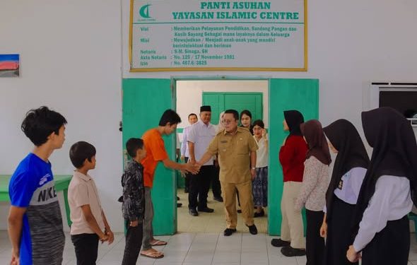 Wesly Silalahi Tutup Program Ramadhan Berbagi Tirta Uli, Serahkan Bantuan untuk Anak Panti Islamic Center