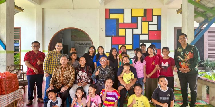 Panitia Harungguan Bolon, Patappei Sihilap Pakon Marsombuh Sihol P3BP Menebar Kasih ke Panti Asuhan BKM GKPS Panitia Harungguan Bolon, Patappei Sihilap Pakon Marsombuh Sihol P3BP Menebar Kasih ke Panti Asuhan BKM GKPS