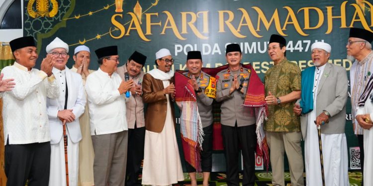 Safari Ramadhan di Pesantren Al Kautsar, Polri Ajak Masyarakat Bijak Bermedia Sosial Safari Ramadhan di Pesantren Al Kautsar, Polri Ajak Masyarakat Bijak Bermedia Sosial