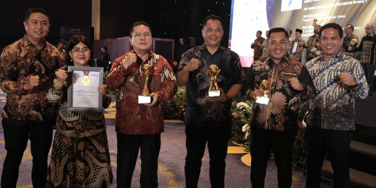 Perusahaan Umum Daerah (Perumda) Air Minum Tirta Uli Kota Pematangsiantar Raih Penghargaan Bergengsi Perusahaan Umum Daerah (Perumda) Air Minum Tirta Uli Kota Pematangsiantar Raih Penghargaan Bergengsi