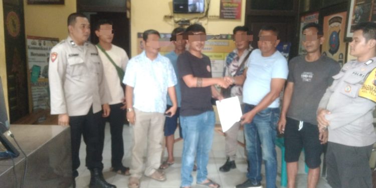 Sentuhan Damai Polsek Siantar Barat, Perselisihan Warga Diselesaikan Lewat Mediasi Humanis Sentuhan Damai Polsek Siantar Barat, Perselisihan Warga Diselesaikan Lewat Mediasi Humanis