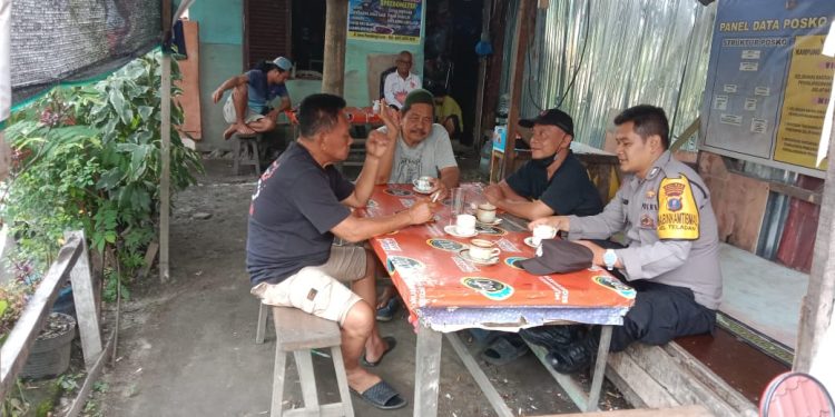 Polsek Siantar Barat Perkuat Kampung Bebas Narkoba Lewat Patroli Humanis Polsek Siantar Barat Perkuat Kampung Bebas Narkoba Lewat Patroli Humanis