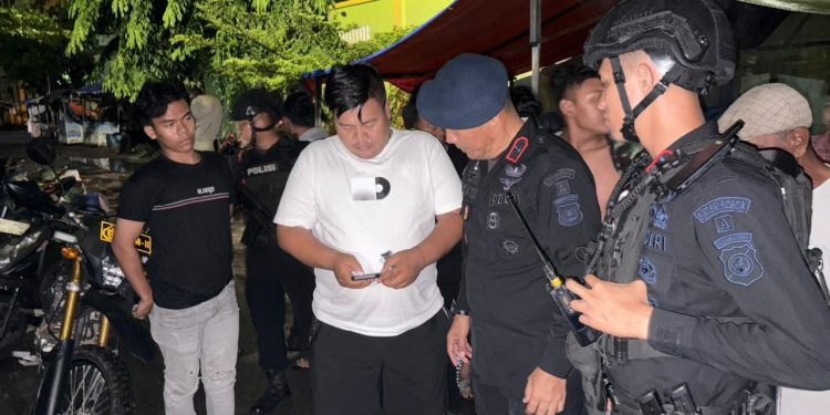 Patroli Dini Hari Brimob Sumut Gagalkan Pencurian Kabel Tembaga di Helvetia
